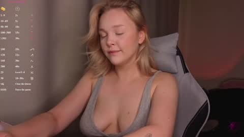 Mary online show from 07-28-26, 01:12