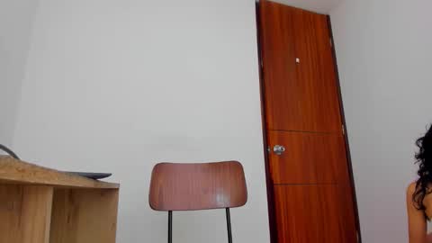 3 online show from 04-08-26, 01:00