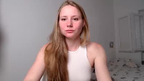 Mary online show from 07-10-26, 04:53