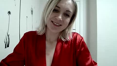 Snapshot of maryyemm chatting on 12-08-24, 07:43 maryyemm online show from 12-08-24, 07:43