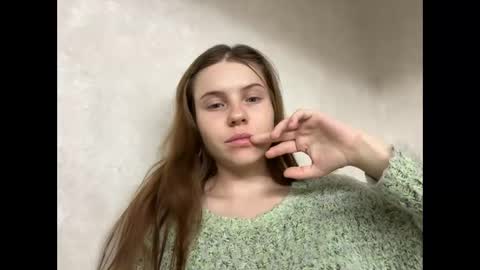 MaryYourr online show from 11-14-25, 08:29