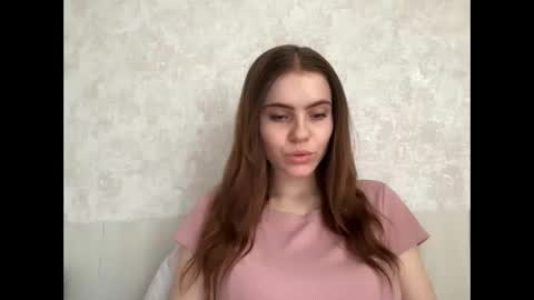 MaryYourr online show from 06-09-26, 08:37