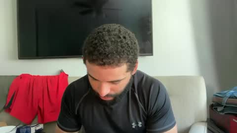 mascbeef95 online show from 06-16-26, 01:47