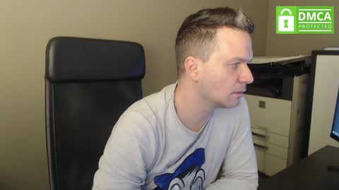 Snapshot of maschiodavide89 chatting on 01-27-25, 07:24 David online show from 01-27-25, 07:24