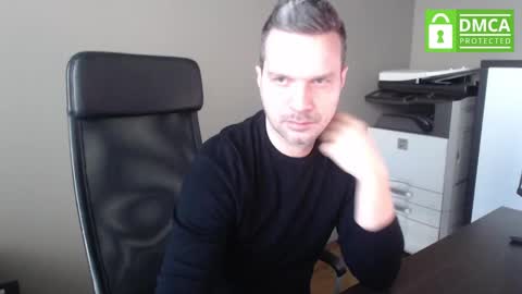 Snapshot of maschiodavide89 chatting on 03-06-25, 07:25 David online show from 03-06-25, 07:25