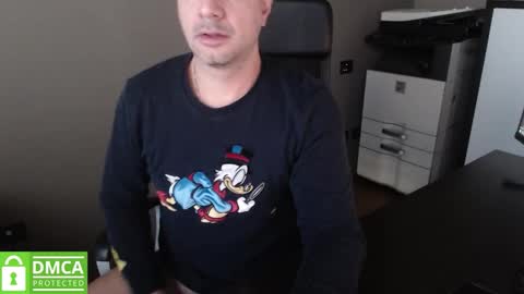 Snapshot of maschiodavide89 chatting on 10-27-25, 06:50 David online show from 10-27-25, 06:50