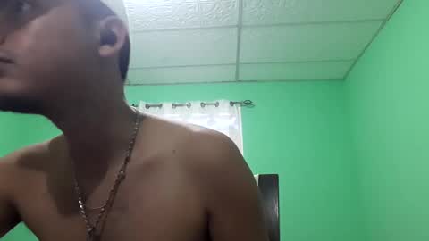 Snapshot of maserati120 chatting on 02-23-25, 08:22 Max online show from 02-23-25, 08:22