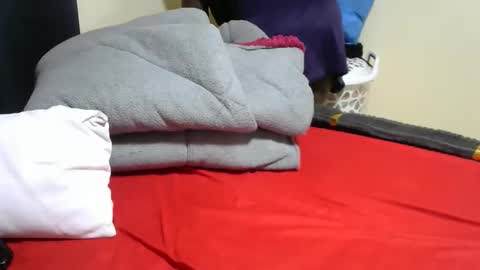 Cate online show from 03-04-26, 08:04