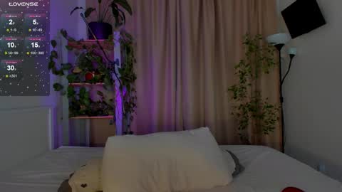masholly online show from 04-26-26, 03:48