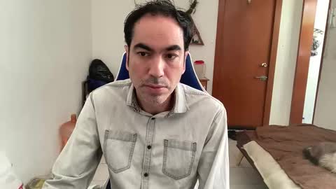 Masked Latin Noir online show from 04-08-26, 04:40