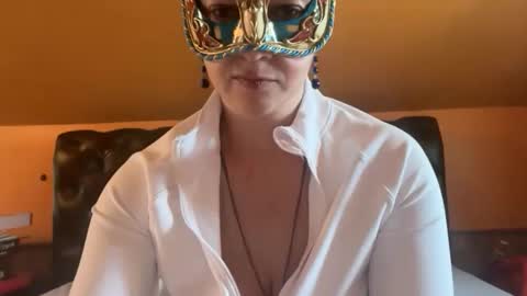 maskedflirt3 online show from 04-09-26, 04:34