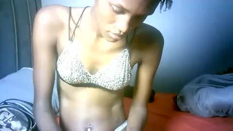 maskgang001 online show from 05-09-26, 09:47