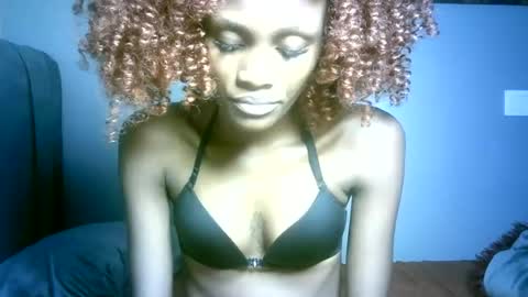maskgang001 online show from 07-11-26, 06:10