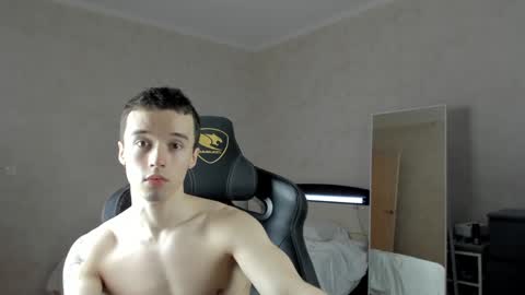 Snapshot of mason_warhol chatting on 01-29-25, 01:05 Mason online show from 01-29-25, 01:05