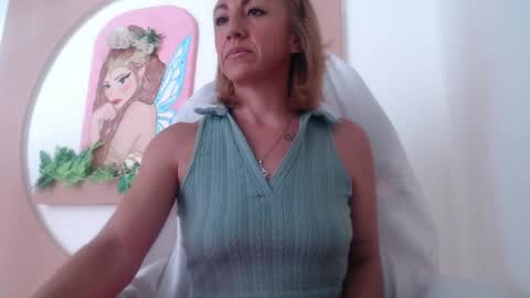 Snapshot of massielferretis chatting on 05-18-26, 08:36 massiel ferreti online show from 05-18-26, 08:36