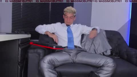 I am Massimo online show from 01-09-26, 08:21