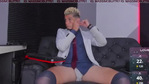 I am Massimo online show from 01-14-26, 01:33