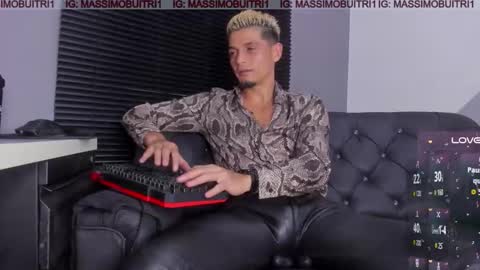 I am Massimo online show from 01-18-26, 12:14