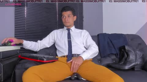 I am Massimo online show from 04-16-26, 10:34