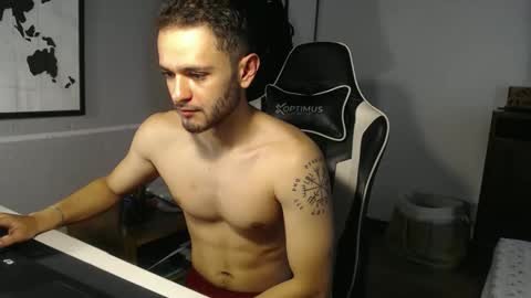 massimo online show from 11-16-25, 04:12