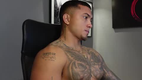 Snapshot of massimo_rizzo_ chatting on 11-29-25, 09:18 Massimo online show from 11-29-25, 09:18