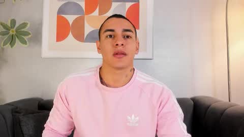 Massimo Contie online show from 10-27-25, 12:42