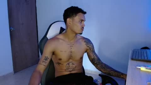 master_black777 online show from 05-13-26, 04:37