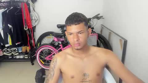 Snapshot of master_boy28 chatting on 04-23-26, 05:48 master_boy28 online show from 04-23-26, 05:48