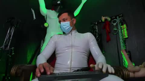 Master connor online show from 04-21-26, 02:51