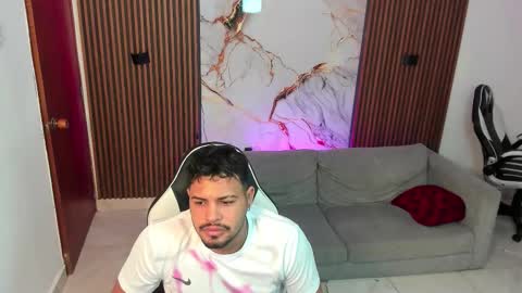 Snapshot of master_javi chatting on 09-09-25, 05:29 master_javi online show from 09-09-25, 05:29