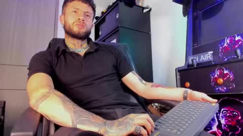 steven  online show from 03-09-25, 01:46