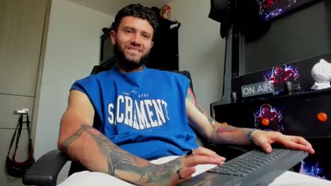 steven  online show from 03-10-25, 02:59