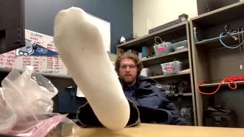 CanuckSoles online show from 01-18-26, 03:54