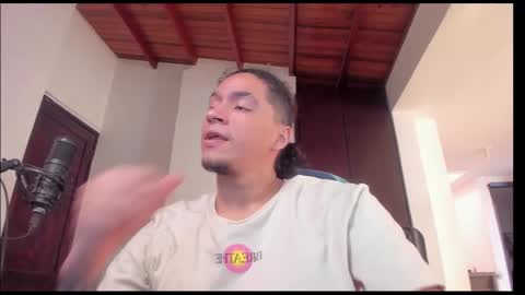 Juan Independent Model online show from 02-15-25, 06:12