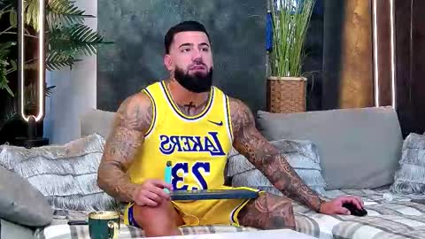 masterkingofmuscle online show from 11-08-25, 09:20