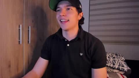 Snapshot of mastrangelo_x chatting on 10-23-25, 03:06 mastrangelo_x online show from 10-23-25, 03:06