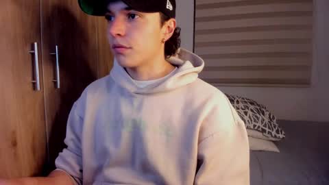 mastrangelo_x online show from 02-03-26, 03:37