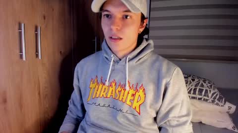 mastrangelo_x online show from 04-25-26, 03:31