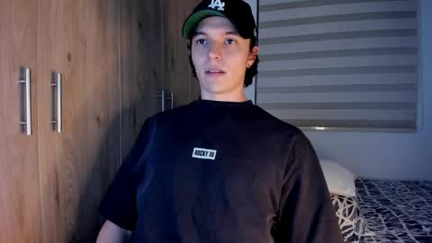Snapshot of mastrangelo_x chatting on 05-08-26, 03:56 mastrangelo_x online show from 05-08-26, 03:56