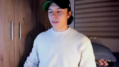 Snapshot of mastrangelo_x chatting on 05-29-26, 04:21 mastrangelo_x online show from 05-29-26, 04:21