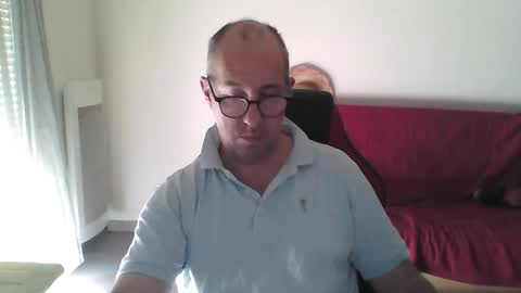 Snapshot of mat11efou chatting on 06-07-26, 04:11 mat11efou online show from 06-07-26, 04:11