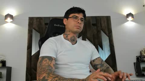 mateo_dilucajs1 online show from 10-13-25, 09:04