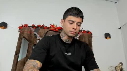 mateo_dilucajs1 online show from 12-22-25, 10:01