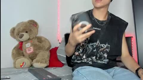 mateo_escobar online show from 11-08-25, 07:08