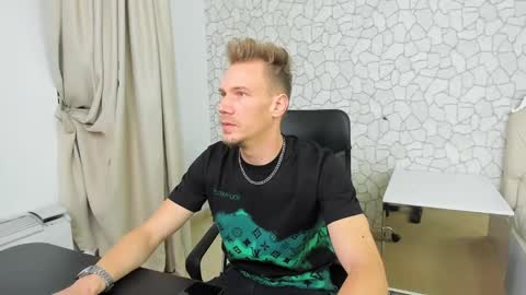 MateoBenjamin online show from 01-04-25, 07:44