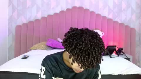 Snapshot of matewhottxx chatting on 07-29-26, 03:15 Mathew online show from 07-29-26, 03:15