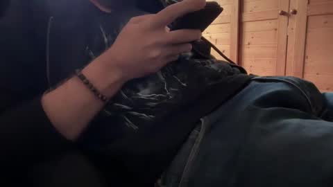 Snapshot of mathbazoo chatting on 10-01-25, 04:24 mathbazoo online show from 10-01-25, 04:24