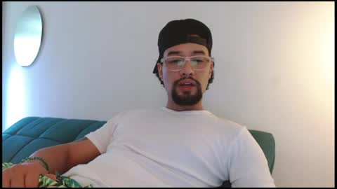 Snapshot of mathew444 chatting on 05-29-26, 07:56 STRURIBE ON INSTAGRAM online show from 05-29-26, 07:56