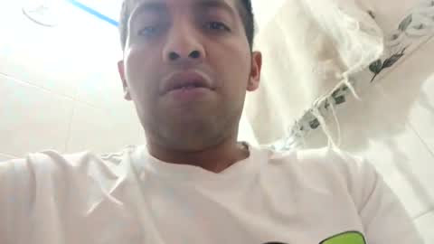 Snapshot of mathew_sexboy chatting on 10-27-25, 04:16 mathew_sexboy online show from 10-27-25, 04:16