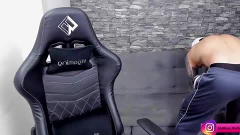 Mathew Independent model online show from 03-01-26, 12:01